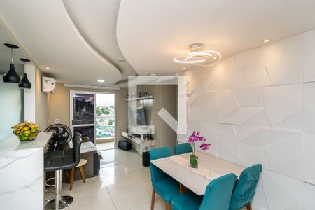 Sala de apartamento à venda com 3 quartos, 70m² em Irajá, Rio de Janeiro