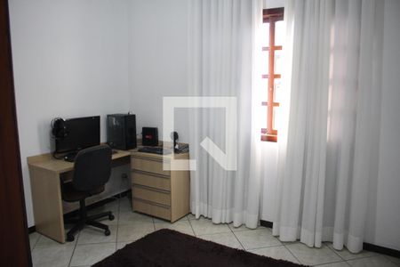 Quarto 1 de casa à venda com 5 quartos, 472m² em Jardim Industrial, Contagem