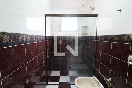 Banheiro Suíte de apartamento para alugar com 2 quartos, 118m² em Balneario Cidade Atlantica, Guarujá