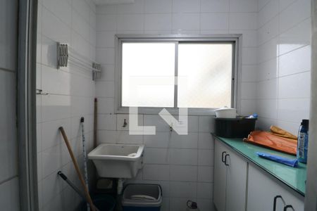 Área de Serviço de apartamento para alugar com 2 quartos, 118m² em Balneario Cidade Atlantica, Guarujá