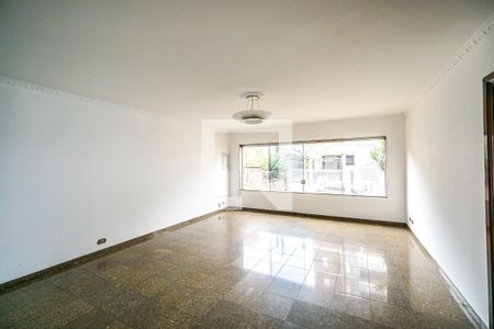 Sala de casa para alugar com 4 quartos, 450m² em Vila Carrão, São Paulo