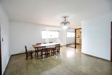 Sala de jantar de casa para alugar com 4 quartos, 450m² em Vila Carrão, São Paulo