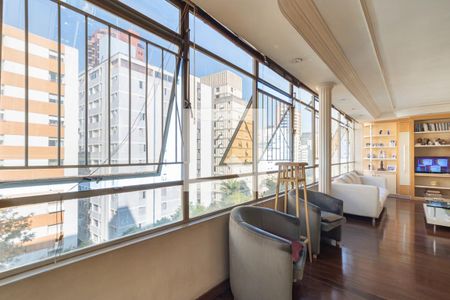 Sala de apartamento à venda com 3 quartos, 137m² em Itaim Bibi, São Paulo