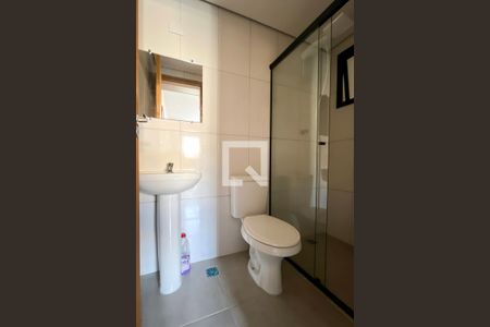 Banheiro de kitnet/studio à venda com 1 quarto, 26m² em Vila Cruz das Almas, São Paulo