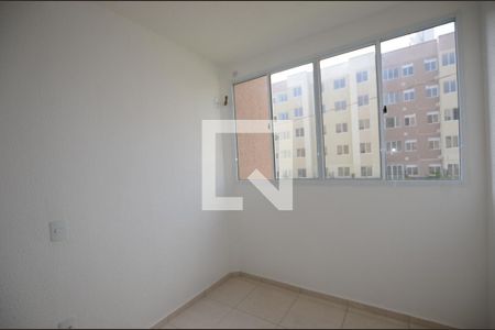 Sala de apartamento para alugar com 2 quartos, 43m² em Campo Grande, Rio de Janeiro