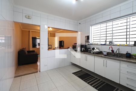 Casa à venda com 160m², 3 quartos e 2 vagasCozinha