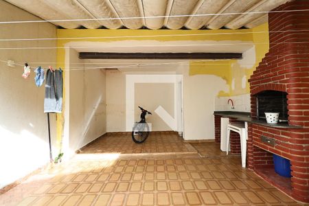 Casa à venda com 160m², 3 quartos e 2 vagasquintal com churrasqueira