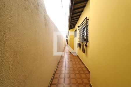 Casa à venda com 160m², 3 quartos e 2 vagascorredor e quintal