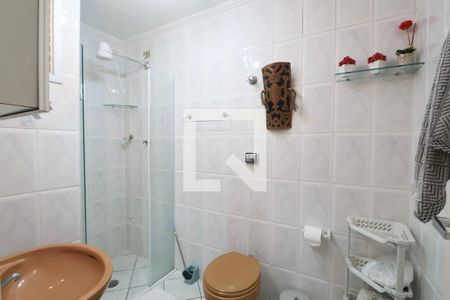 Banheiro Social de apartamento para alugar com 2 quartos, 118m² em Jardim Vitoria, Guarujá