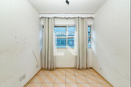 Quarto 2 de apartamento para alugar com 2 quartos, 65m² em Carlos Prates, Belo Horizonte