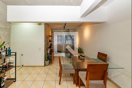 Sala de apartamento para alugar com 2 quartos, 65m² em Carlos Prates, Belo Horizonte