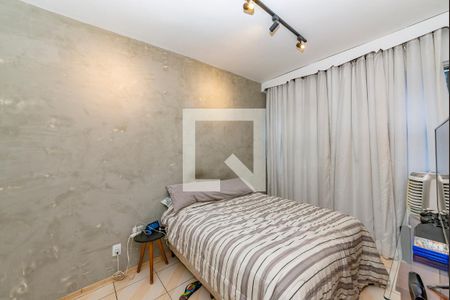 Quarto 1 de apartamento para alugar com 2 quartos, 65m² em Carlos Prates, Belo Horizonte