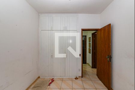 Quarto 2 de apartamento para alugar com 2 quartos, 65m² em Carlos Prates, Belo Horizonte