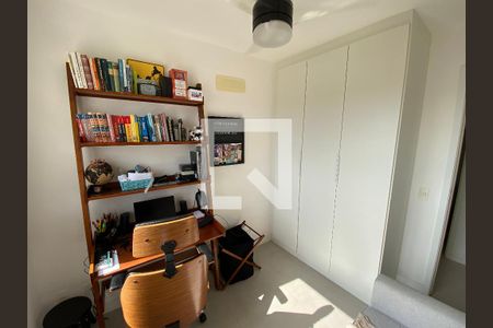 Quarto de apartamento à venda com 2 quartos, 65m² em Barra da Tijuca, Rio de Janeiro