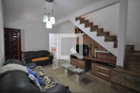 Sala de casa à venda com 3 quartos, 240m² em Vila Medeiros, São Paulo