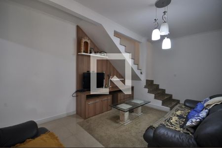 Sala de casa à venda com 3 quartos, 240m² em Vila Medeiros, São Paulo