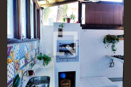 Churrasqueira de casa de condomínio à venda com 4 quartos, 140m² em Badu, Niterói