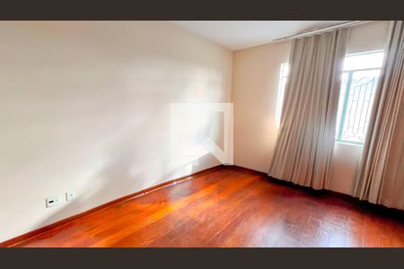 Quarto 2 de casa à venda com 5 quartos, 508m² em Concórdia, Belo Horizonte
