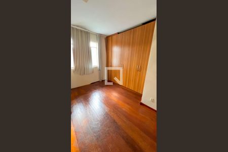 Quarto 3 de casa à venda com 5 quartos, 508m² em Concórdia, Belo Horizonte