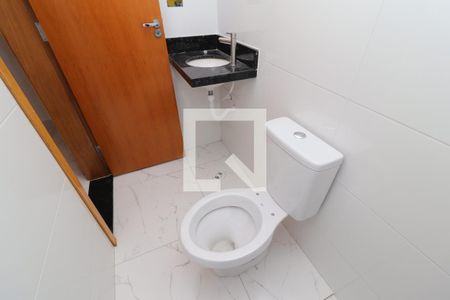 Banheiro de apartamento à venda com 2 quartos, 35m² em Vila Brasil, São Paulo