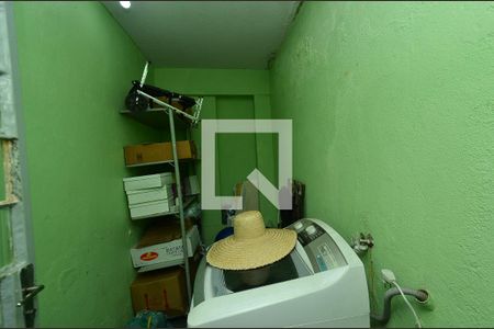 Área de Serviço de casa à venda com 4 quartos, 180m² em Santa Cruz, Belo Horizonte