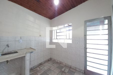 Cozinha de casa para alugar com 1 quarto, 57m² em Jardim Amoreiras, Campinas