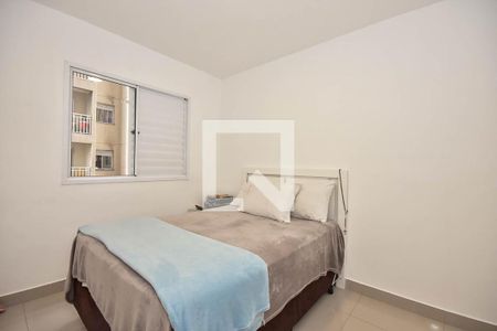 Quarto 2 de apartamento para alugar com 2 quartos, 47m² em Jardim Henriqueta, Taboão da Serra
