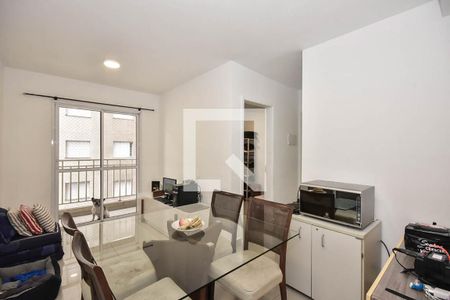 Sala de apartamento à venda com 2 quartos, 47m² em Jardim Henriqueta, Taboão da Serra