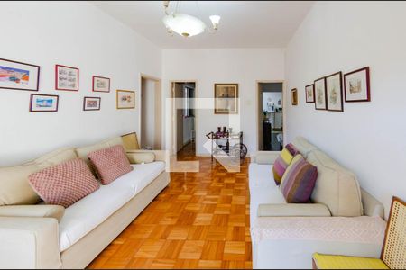 Sala de casa à venda com 4 quartos, 200m² em Nova Suíça, Belo Horizonte
