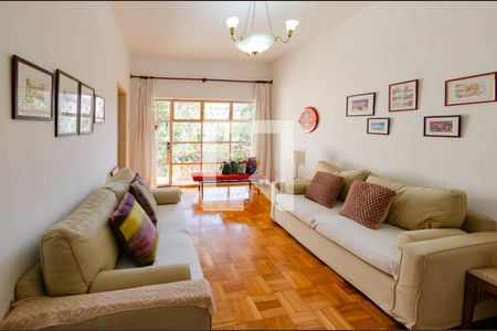 Sala de casa à venda com 4 quartos, 200m² em Nova Suíça, Belo Horizonte