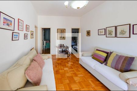 Sala de casa à venda com 4 quartos, 200m² em Nova Suíça, Belo Horizonte