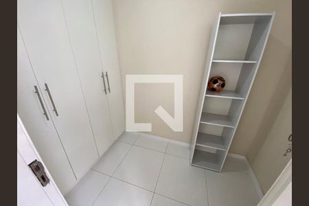 Dispensa de apartamento para alugar com 2 quartos, 70m² em Pechincha, Rio de Janeiro