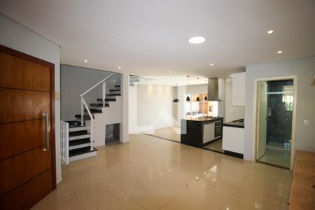 Sala de casa para alugar com 3 quartos, 200m² em Jardim Zulmira, Sorocaba