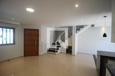 Sala de casa para alugar com 3 quartos, 200m² em Jardim Zulmira, Sorocaba