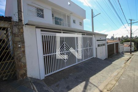 Fachada de casa para alugar com 3 quartos, 200m² em Jardim Zulmira, Sorocaba