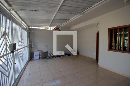 Garagem de casa para alugar com 3 quartos, 200m² em Jardim Zulmira, Sorocaba