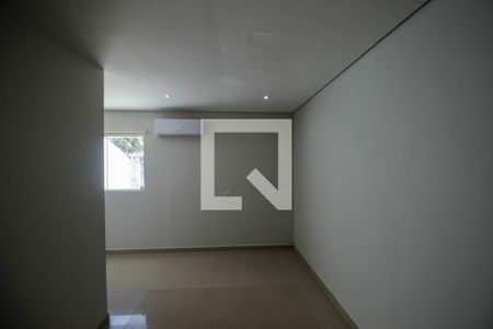 Suíte de casa para alugar com 3 quartos, 200m² em Jardim Zulmira, Sorocaba