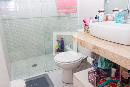 Banheiro de casa à venda com 3 quartos, 158m² em Vila Arriete, São Paulo