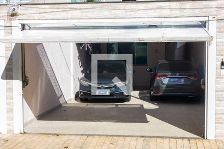 Garagem de casa à venda com 3 quartos, 158m² em Vila Arriete, São Paulo