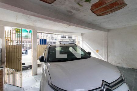 Garagem de casa à venda com 2 quartos, 180m² em Jardim Brasil (zona Norte), São Paulo