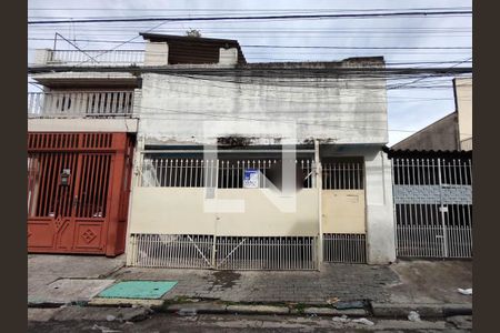 Fachada de casa à venda com 2 quartos, 180m² em Jardim Brasil (zona Norte), São Paulo
