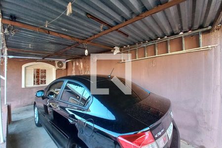 Garagem de casa à venda com 3 quartos, 220m² em Vila Mimosa, Campinas