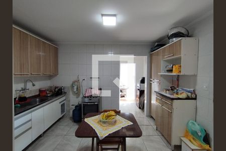 Cozinha - Armários de casa à venda com 2 quartos, 115m² em Vila Nair, São Paulo