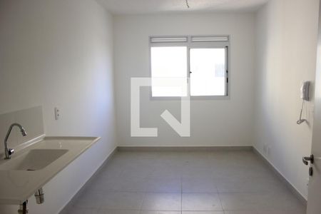 Sala/Cozinha/Área de Serviço de apartamento à venda com 2 quartos, 32m² em Vila Maria, Guarulhos