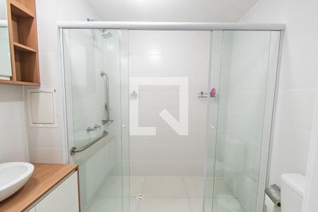 Banheiro de kitnet/studio para alugar com 1 quarto, 22m² em Alto do Ipiranga, São Paulo