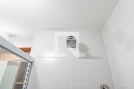 Banheiro de kitnet/studio para alugar com 1 quarto, 22m² em Alto do Ipiranga, São Paulo
