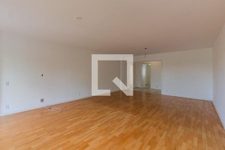 Sala de apartamento para alugar com 3 quartos, 170m² em Floresta, Porto Alegre