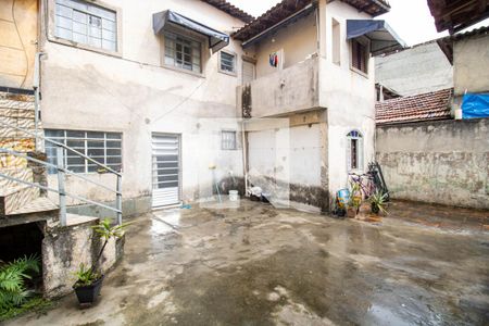 Quintal de casa à venda com 2 quartos, 250m² em Vila Sabrina, São Paulo