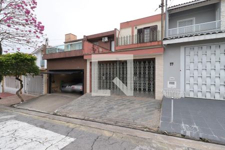 Fachada de casa para alugar com 3 quartos, 207m² em Jardim Monte Libano, Santo André