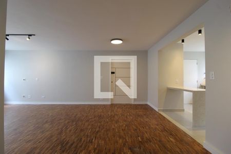 Sala de apartamento à venda com 3 quartos, 115m² em Vila Uberabinha, São Paulo